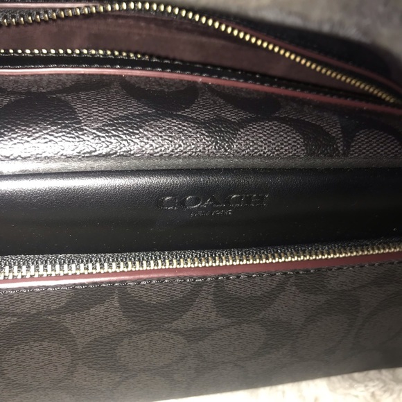 Coach Toiletry Bag - Picture 6 of 7